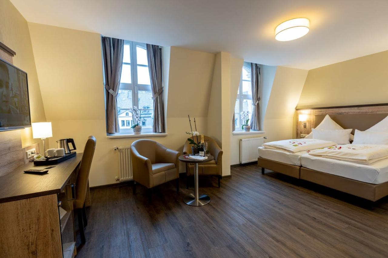 Hotel Ratskeller Schwarzenberg Schwarzenberg  Esterno foto