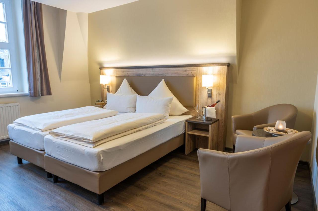 Hotel Ratskeller Schwarzenberg Schwarzenberg  Esterno foto