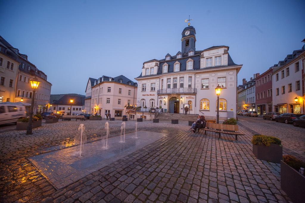 Hotel Ratskeller Schwarzenberg Schwarzenberg  Esterno foto