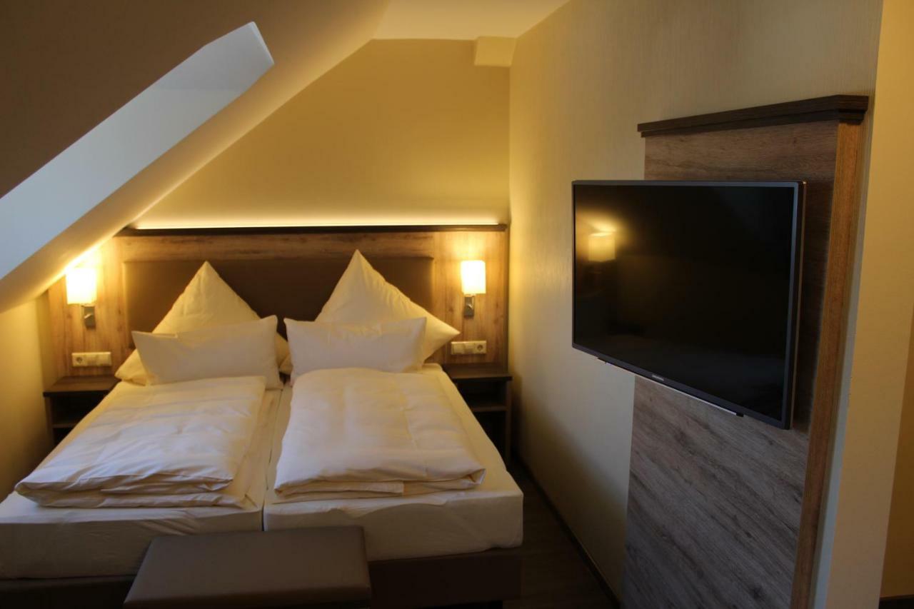 Hotel Ratskeller Schwarzenberg Schwarzenberg  Esterno foto